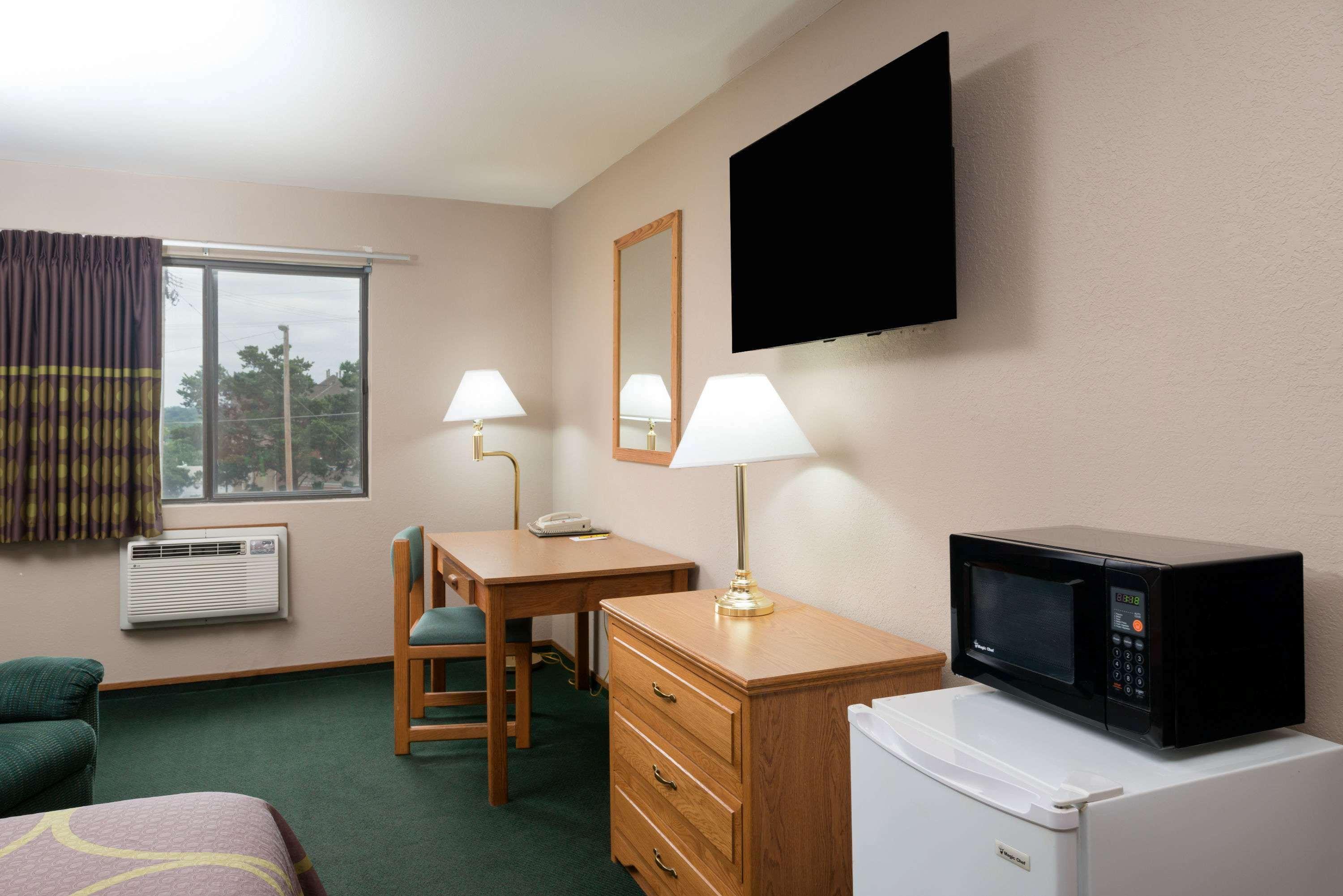 Hotel Super 8 By Wyndham Omaha Ne Esterno foto